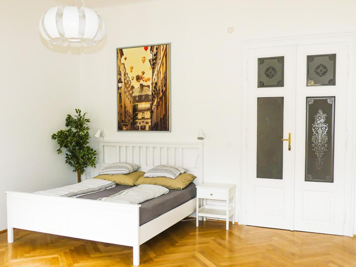 Vienna Hotspot Apartment Екстериор снимка