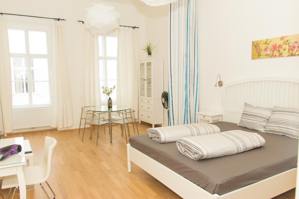 Vienna Hotspot Apartment Екстериор снимка